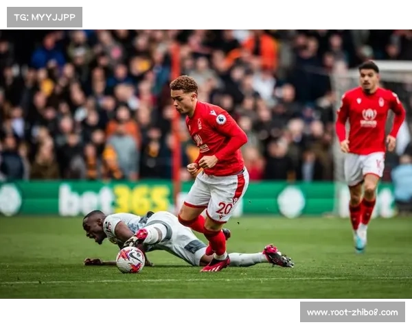 利兹联保级战平诺丁汉森林，主场优势难掩防守漏洞