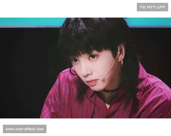 卡卢卢第43分钟两黄变一红，尤文少一人作战陷入被动